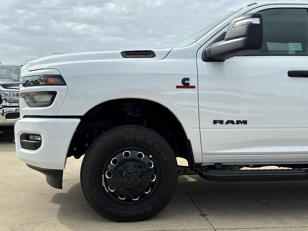 New 2026 RAM 3500 Lone Star AWD/4WD image 5