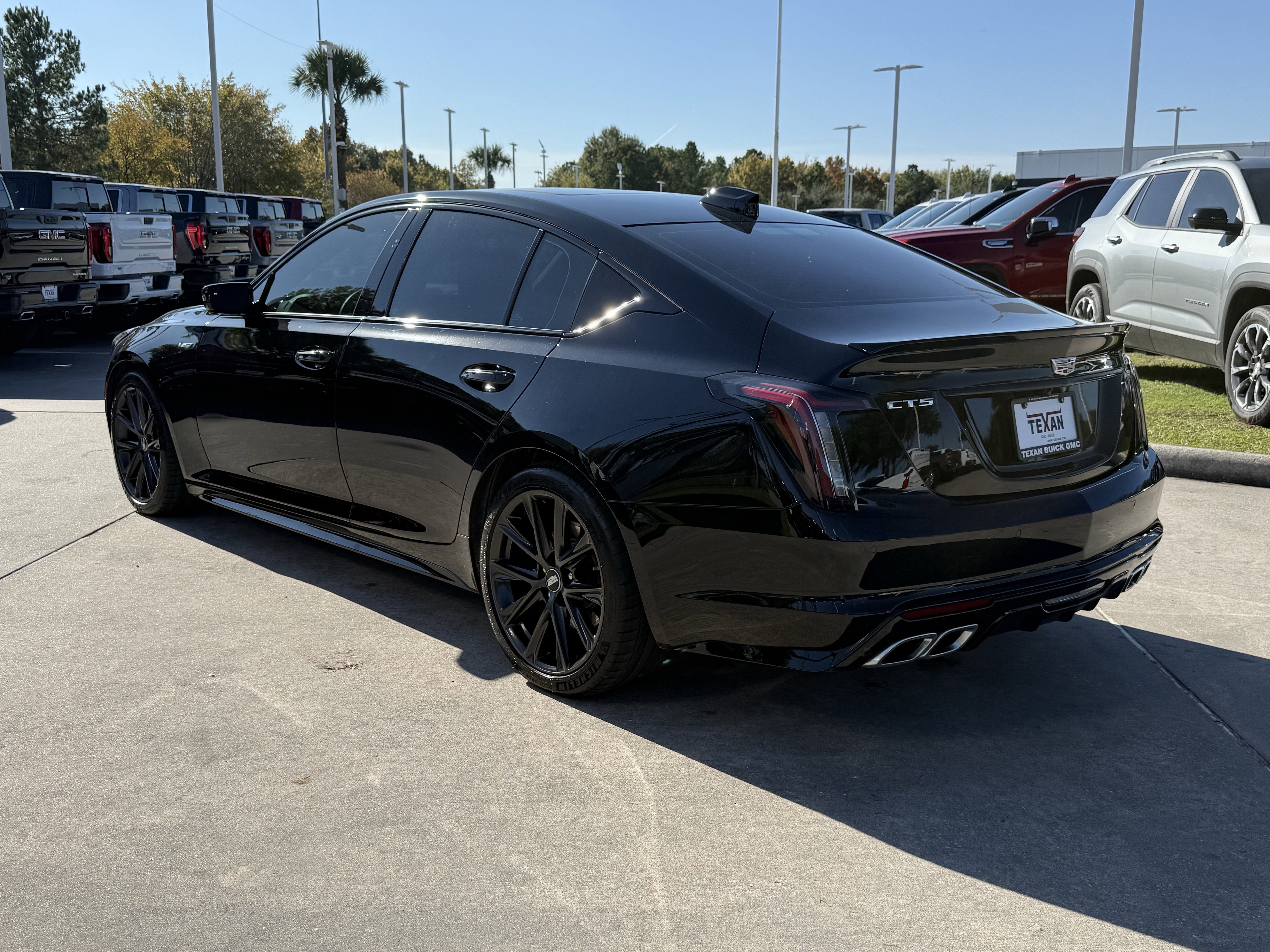 Used 2025 Cadillac CT5 V image 7