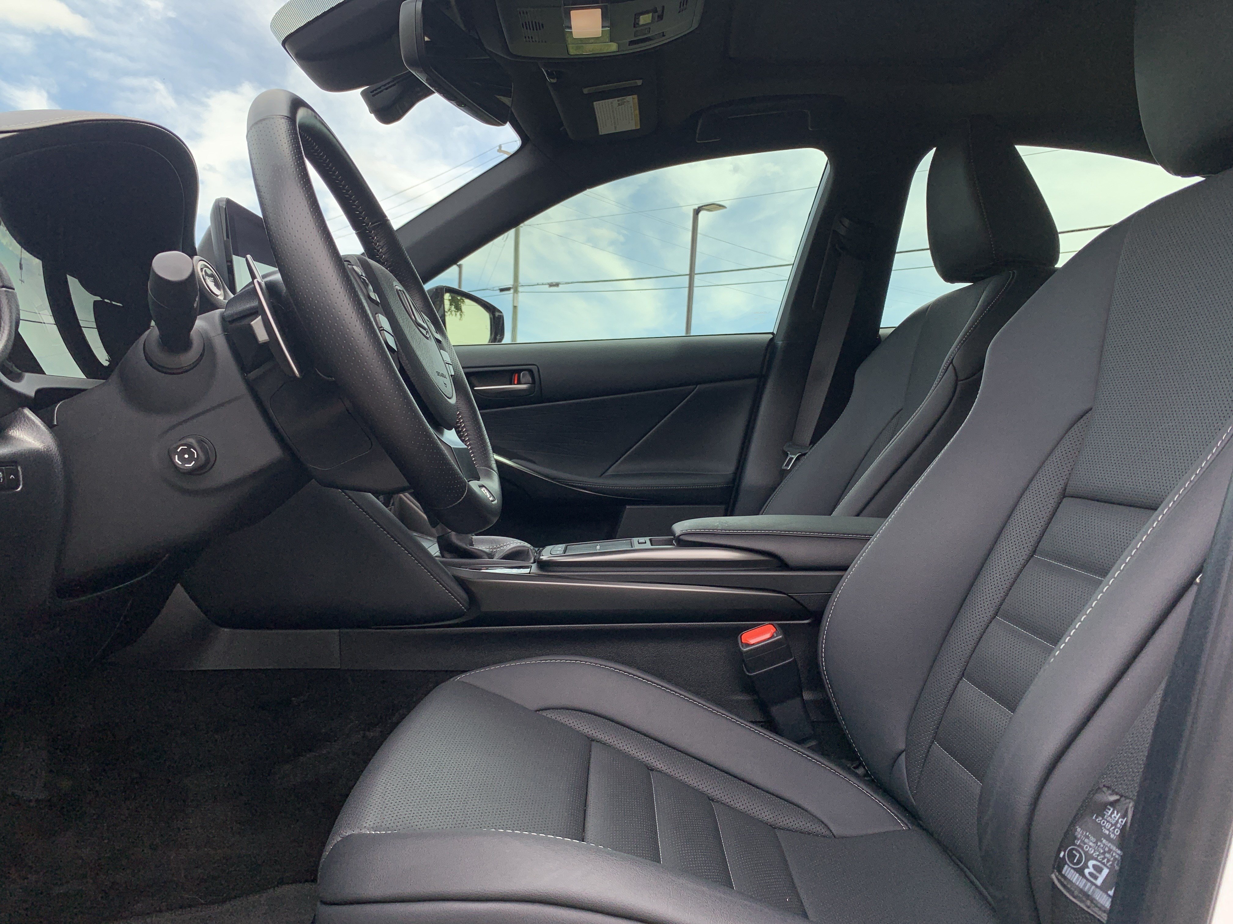 Used 2023 Lexus IS 350 F Sport RWD image 16