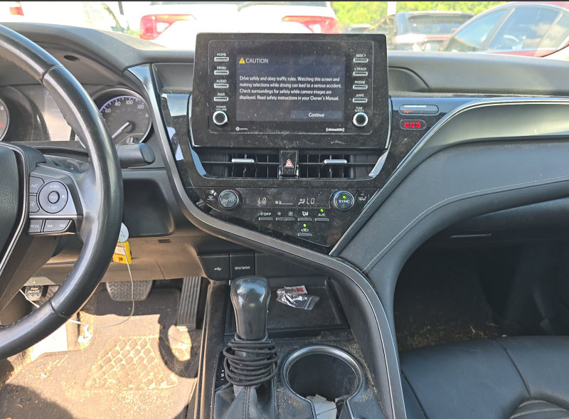 Used 2023 Toyota Camry SE FWD image 10