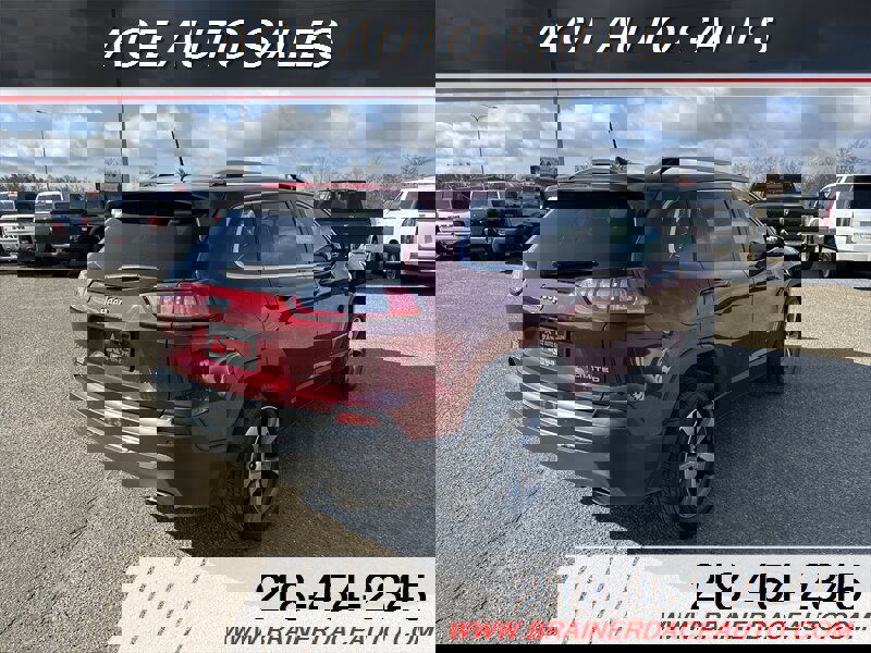 Used 2020 Jeep Cherokee Limited image 4