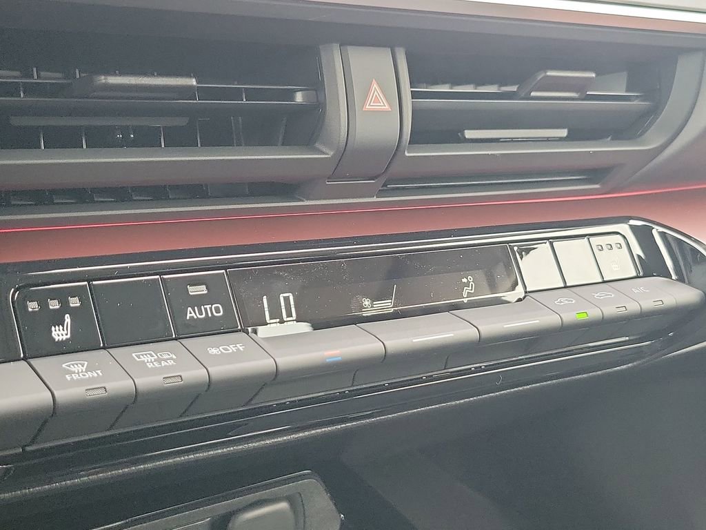 New 2026 Toyota Prius XSE image 32