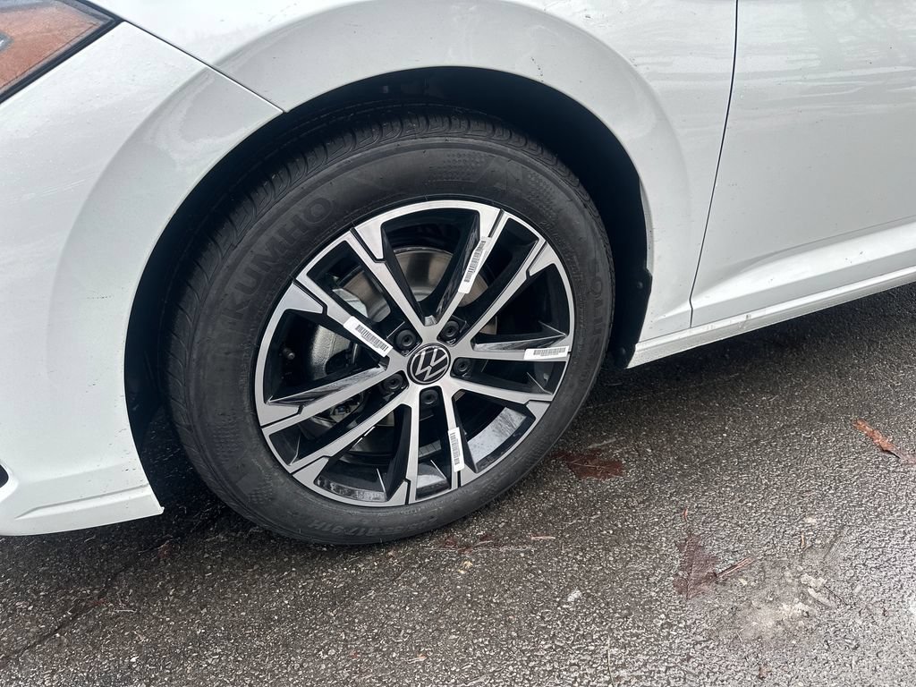 New 2026 Volkswagen Jetta Sport FWD image 2