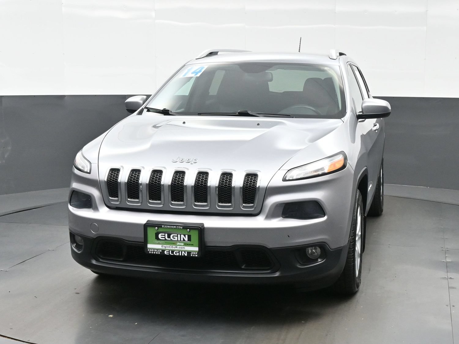 Used 2014 Jeep Cherokee Latitude w/ Trailer Tow Group FWD image 11