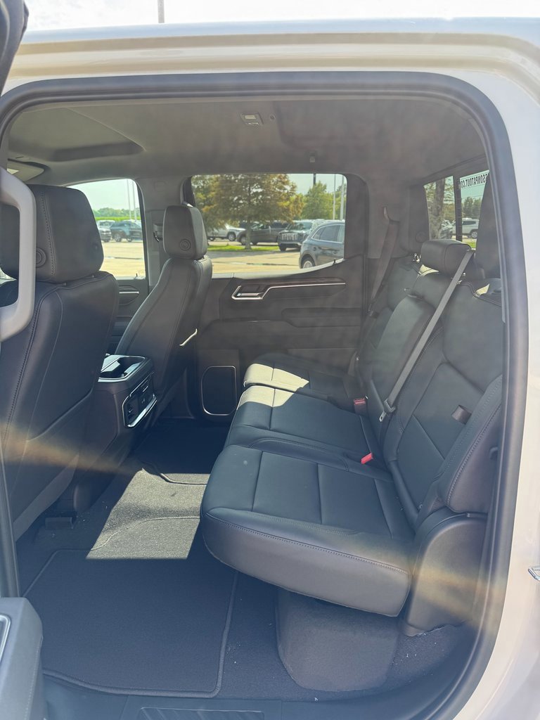 New 2026 GMC Sierra 1500 SLT w/ SLT Premium Plus Package image 15