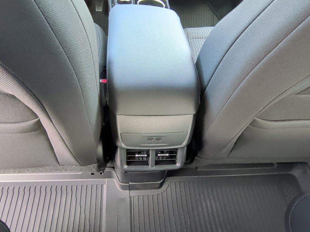 New 2026 Chevrolet Equinox LT w/ Safety and Technology Package image 37