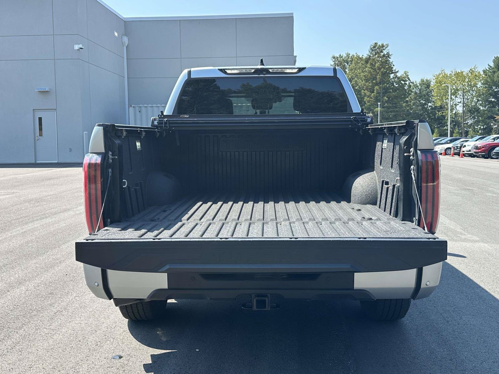 Used 2023 Toyota Tundra Platinum AWD/4WD image 8