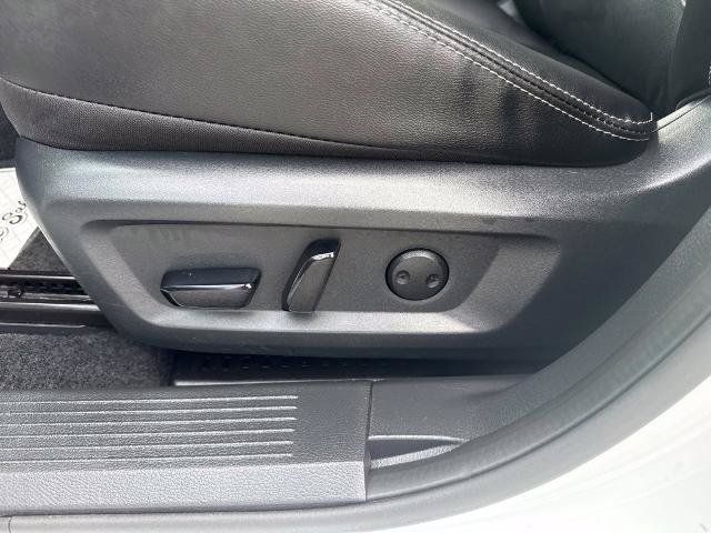 Certified 2026 Nissan Rogue SL AWD/4WD image 21