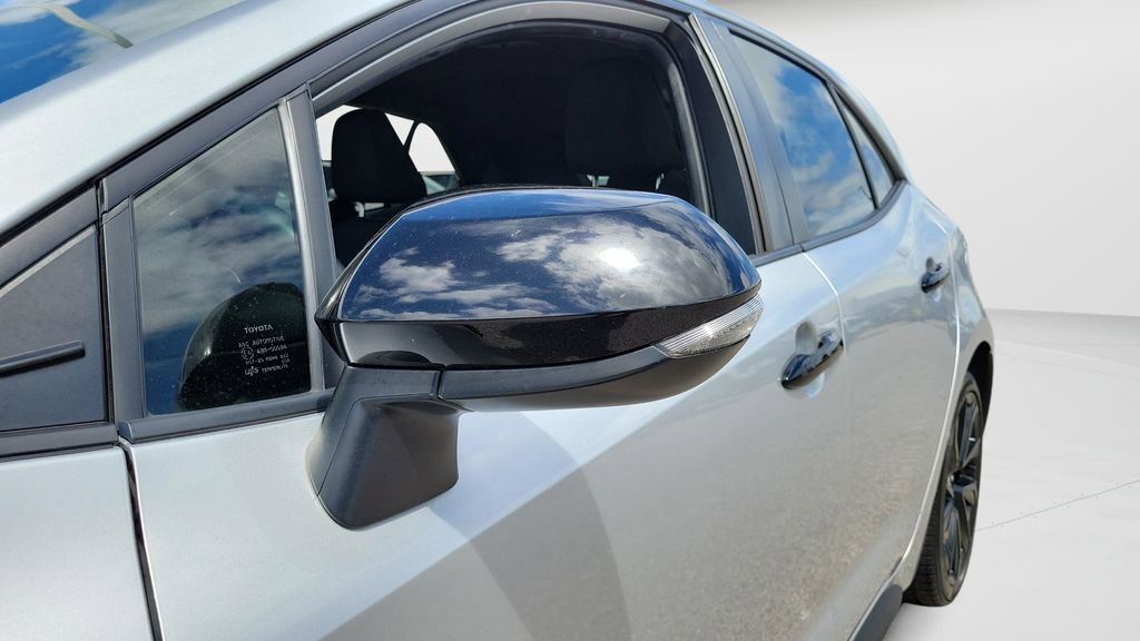 Used 2021 Toyota Corolla SE image 32