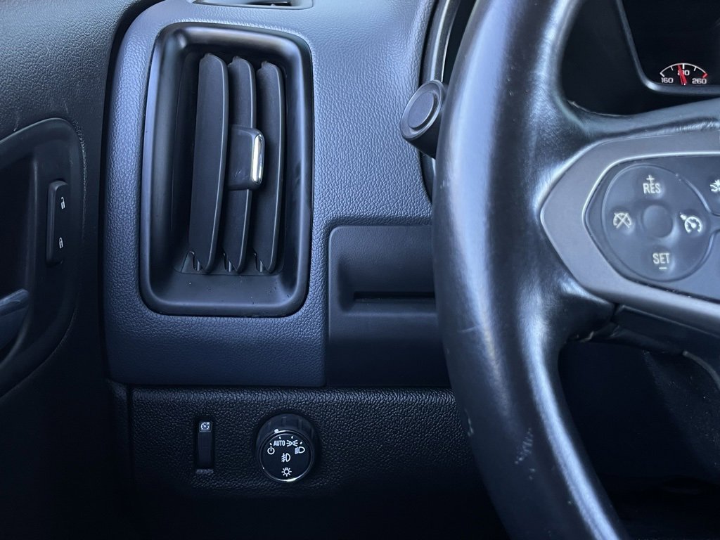 Used 2021 Chevrolet Colorado Z71 w/ Safety Package image 13