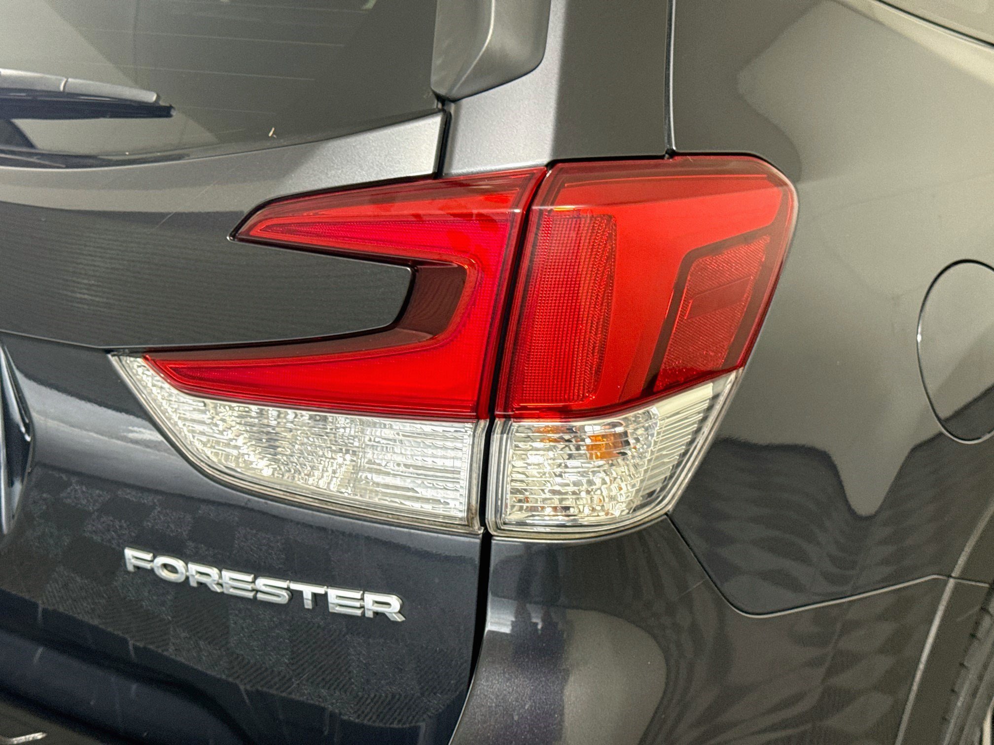 Used 2019 Subaru Forester Premium AWD/4WD image 34