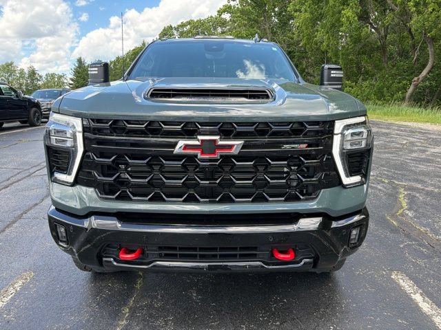 Certified 2025 Chevrolet Silverado 2500 ZR2 w/ Technology Package AWD/4WD image 8