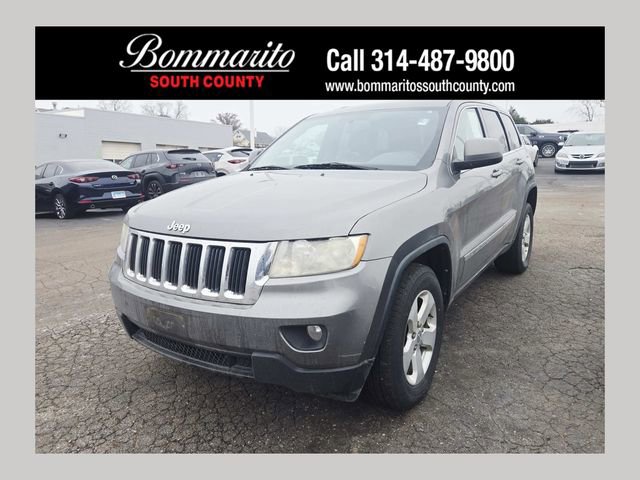 Used 2012 Jeep Grand Cherokee Laredo image 1