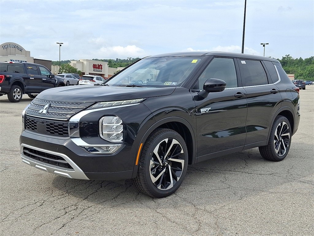 New 2025 Mitsubishi Outlander SE video 2