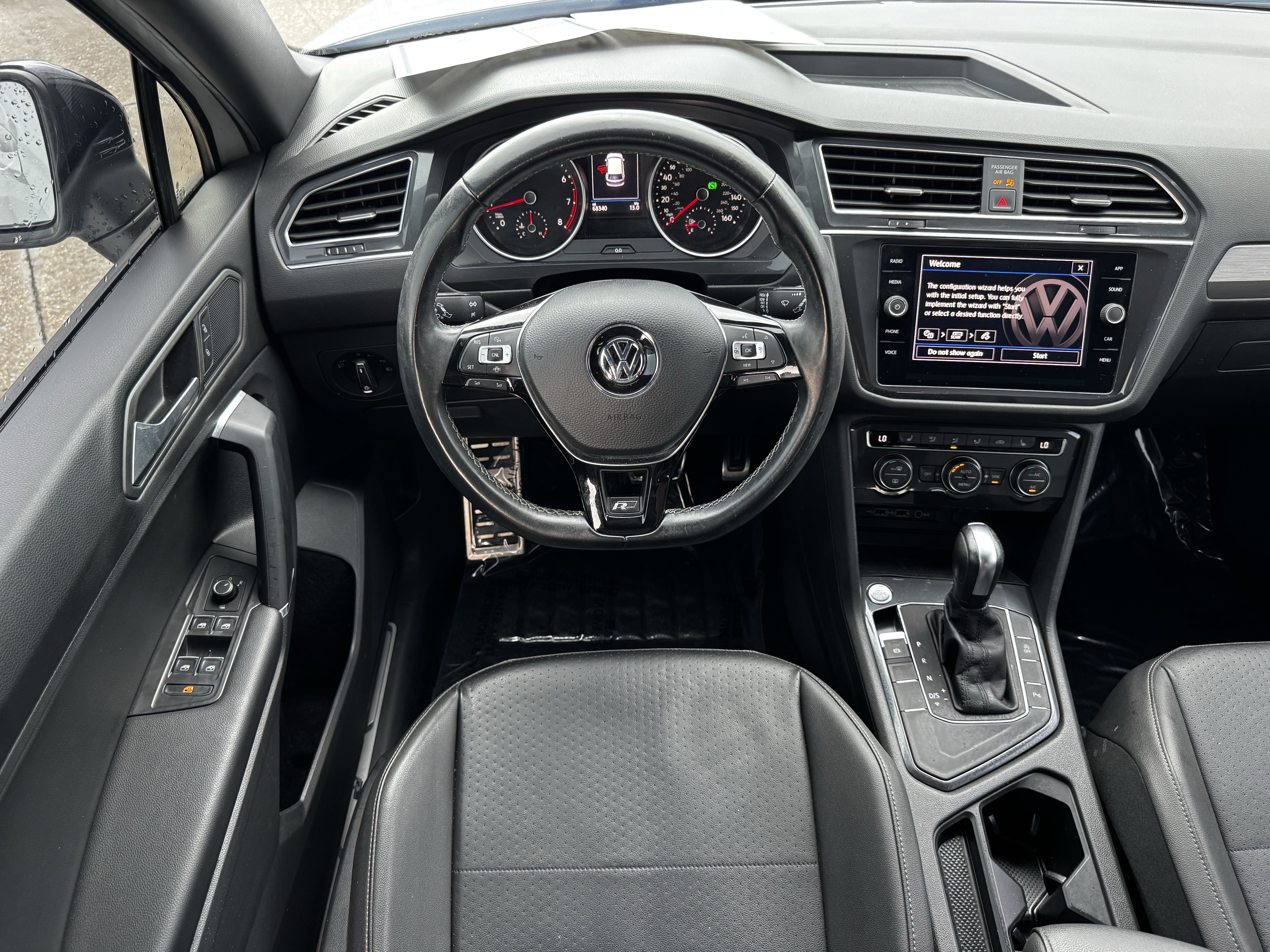 Used 2020 Volkswagen Tiguan SE R-Line FWD image 12