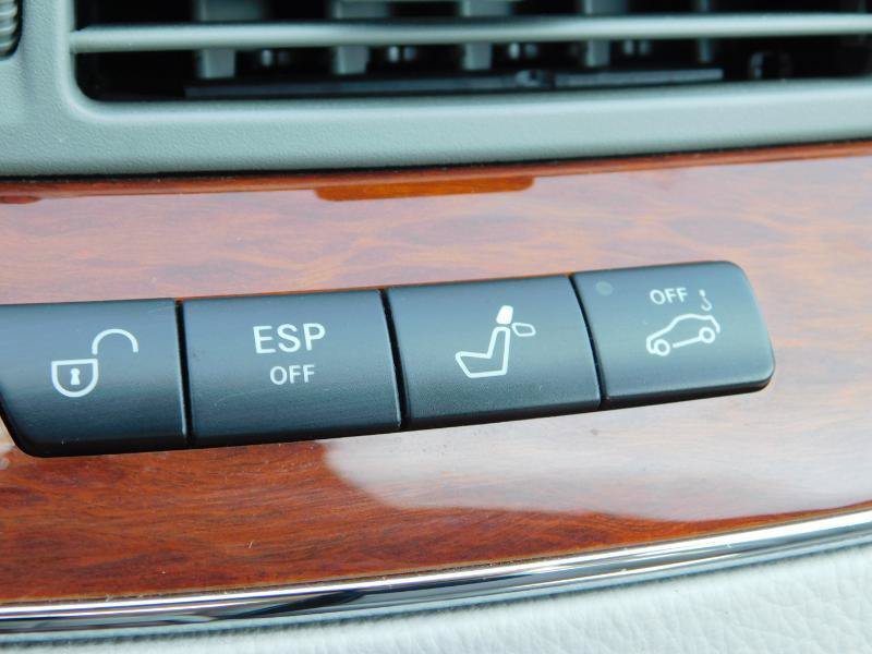 Used 2004 Mercedes-Benz S 430 4MATIC image 39