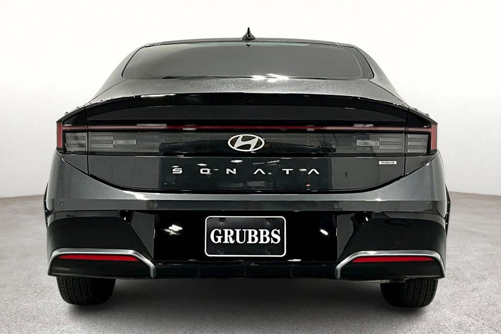Certified 2025 Hyundai Sonata Limited image 6