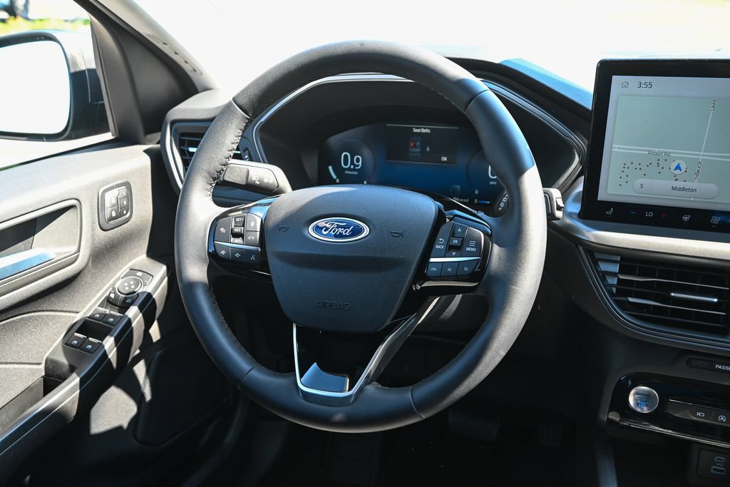 Used 2023 Ford Escape Active w/ Tech Pack #2 AWD/4WD image 31