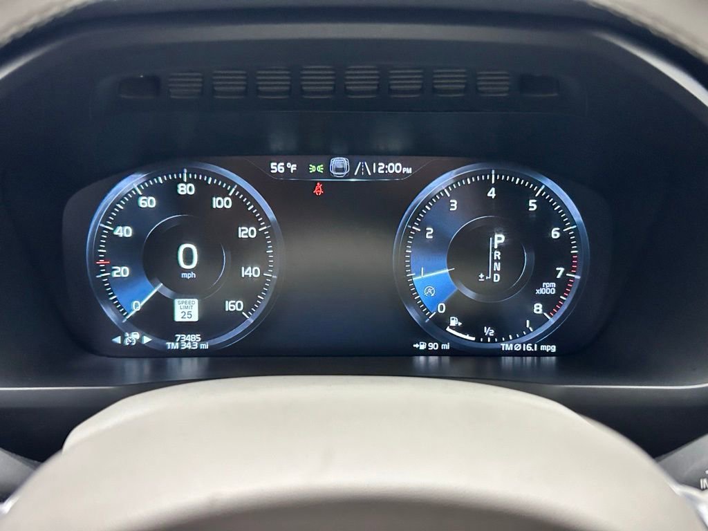 Used 2018 Volvo XC90 T6 Momentum w/ Convenience Package AWD/4WD image 22