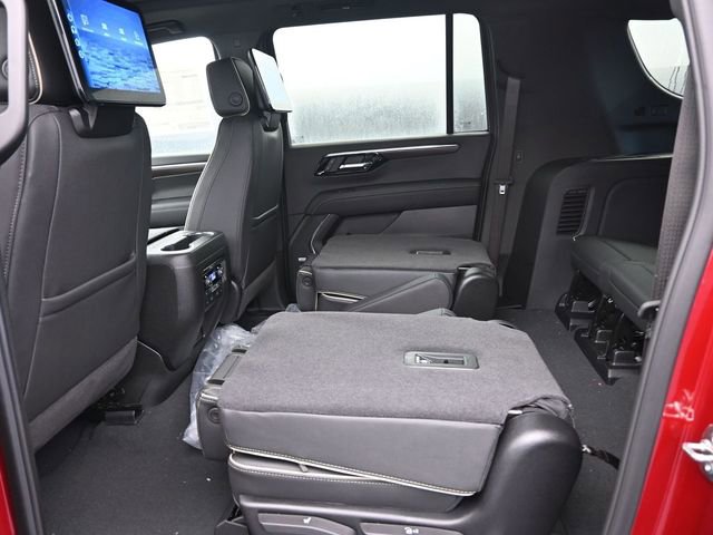 New 2026 Chevrolet Suburban Premier image 17