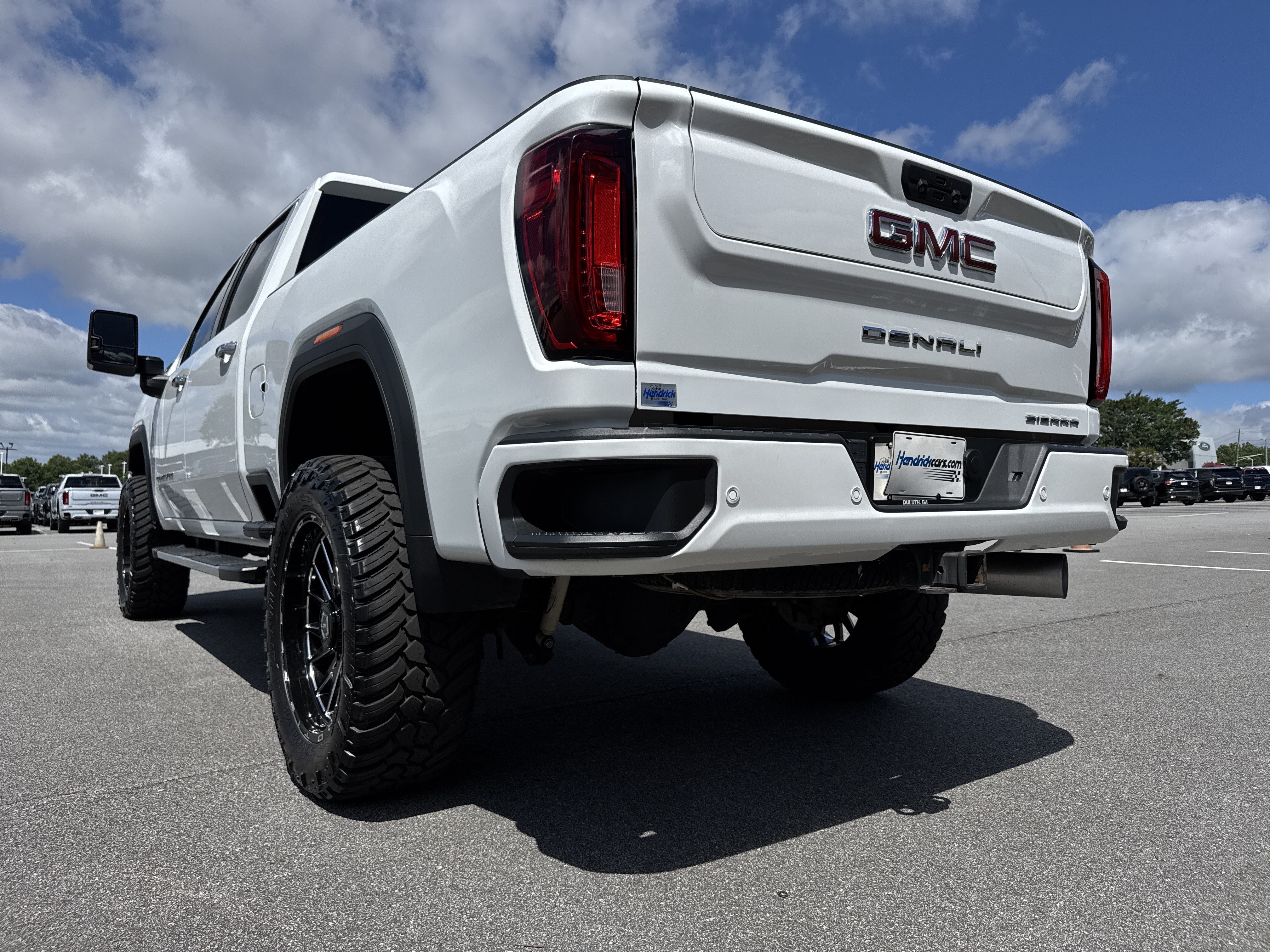 Used 2022 GMC Sierra 2500 Denali AWD/4WD image 8