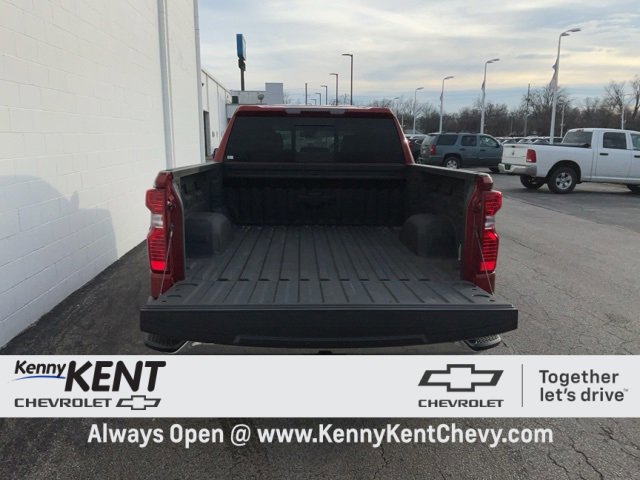 Certified 2024 Chevrolet Silverado 1500 LT w/ Convenience Package II image 8