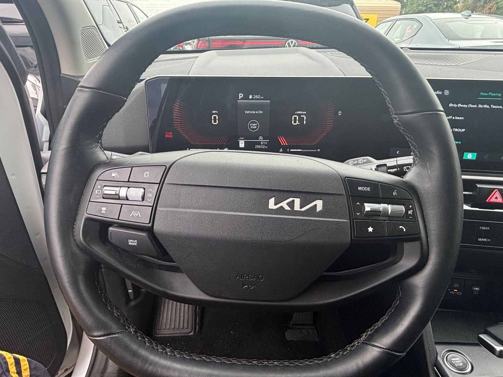 Used 2026 Kia Sportage LX FWD image 25
