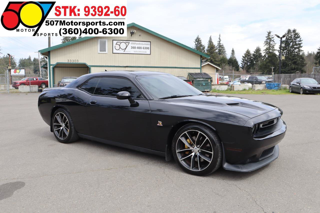 Used 2015 Dodge Challenger R/T Scat Pack w/ Leather Interior Group RWD image 10