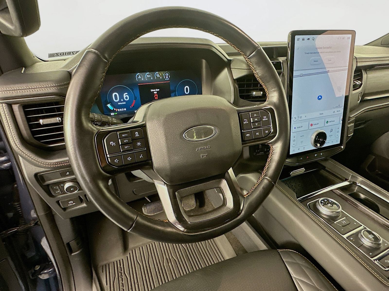 Used 2022 Ford Expedition Max Platinum AWD/4WD image 11