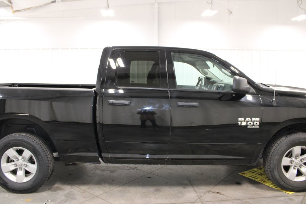Used 2024 RAM 1500 Classic SLT image 11