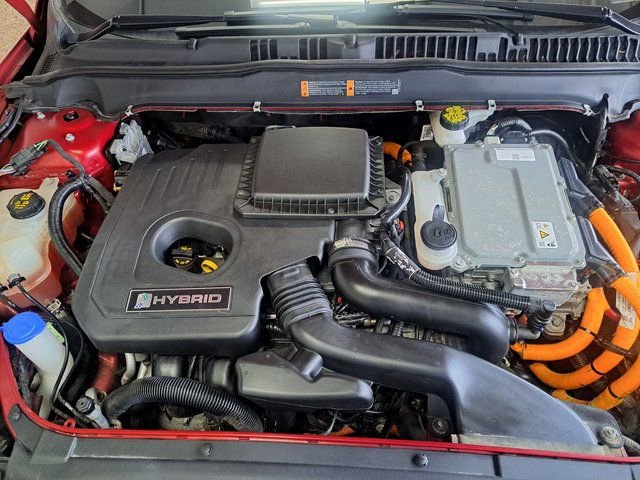 Used 2020 Ford Fusion Titanium image 14