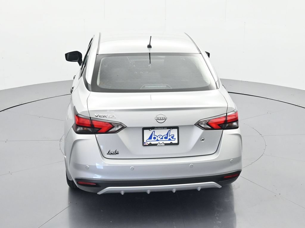 Used 2025 Nissan Versa S FWD image 33