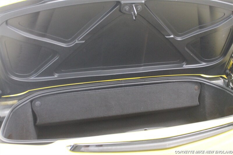 Used 2016 Chevrolet Corvette Stingray Convertible w/ 2LT Preferred Equipment Group RWD image 38