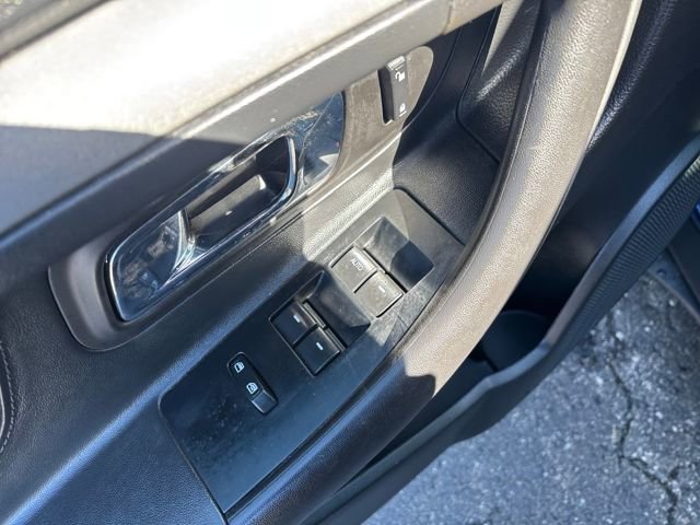 Used 2012 Ford Taurus SEL FWD image 13