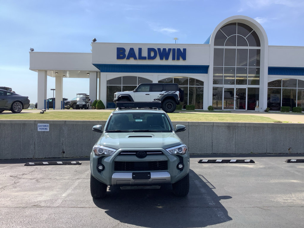 Used 2022 Toyota 4Runner TRD Off-Road Premium w/ 4Runner Black Package (TMS) image 2