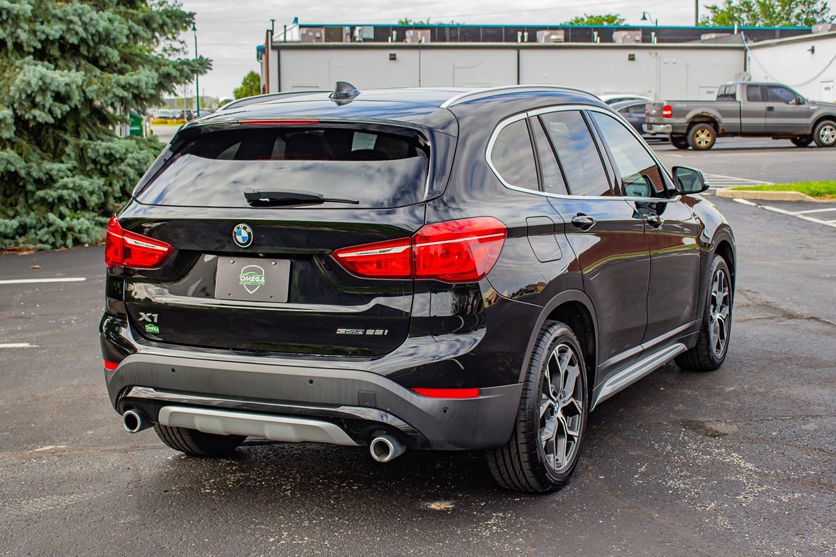 Used 2021 BMW X1 sDrive28i w/ Convenience Package FWD image 9