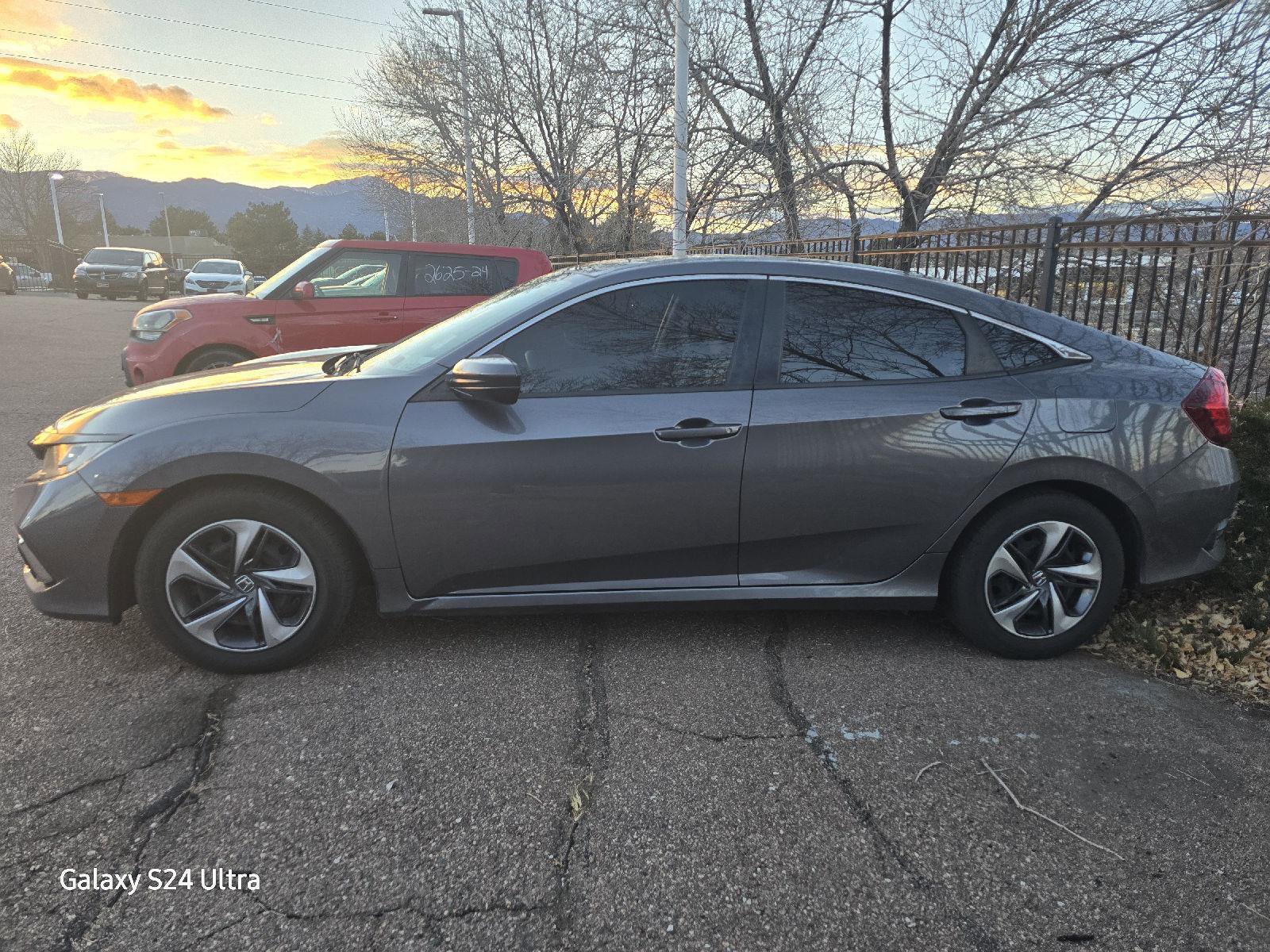 Used 2019 Honda Civic LX image 10