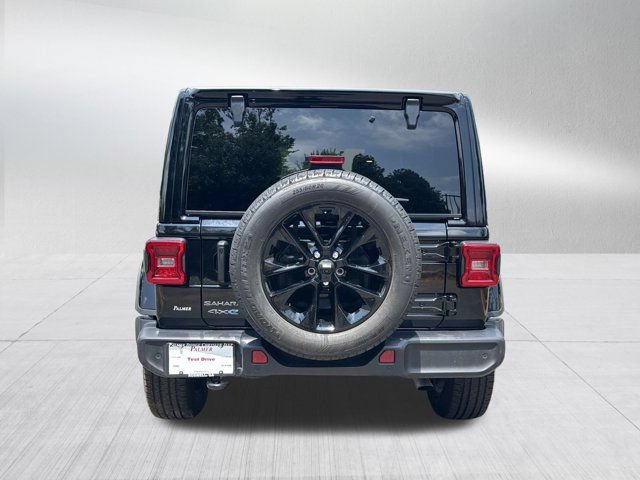 Certified 2025 Jeep Wrangler Unlimited Sahara w/ Safety Group AWD/4WD image 6