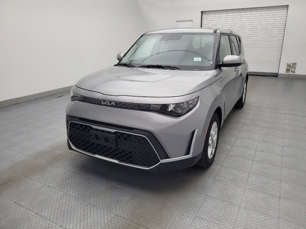 Used 2025 Kia Soul LX image 15