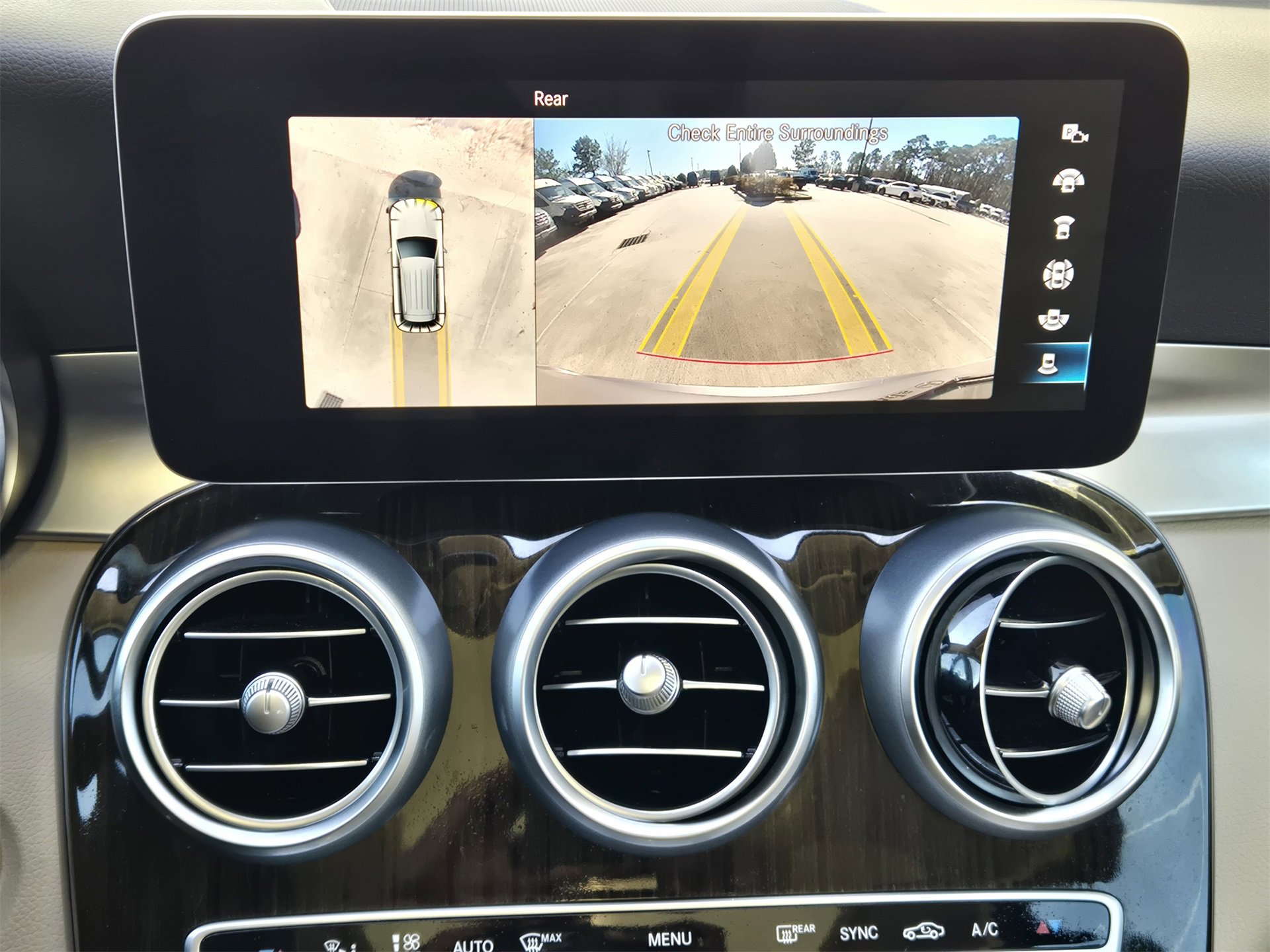 Used 2021 Mercedes-Benz GLC 300 image 17