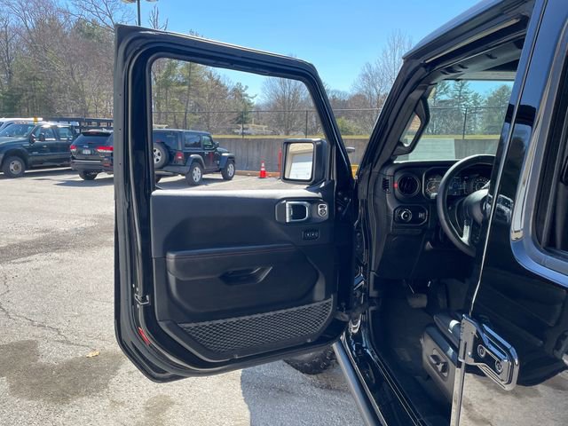 Used 2025 Jeep Wrangler Unlimited Rubicon w/ Steel Bumper Group image 24