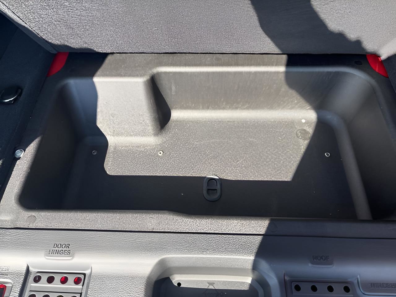 Used 2024 Jeep Wrangler Sahara image 30