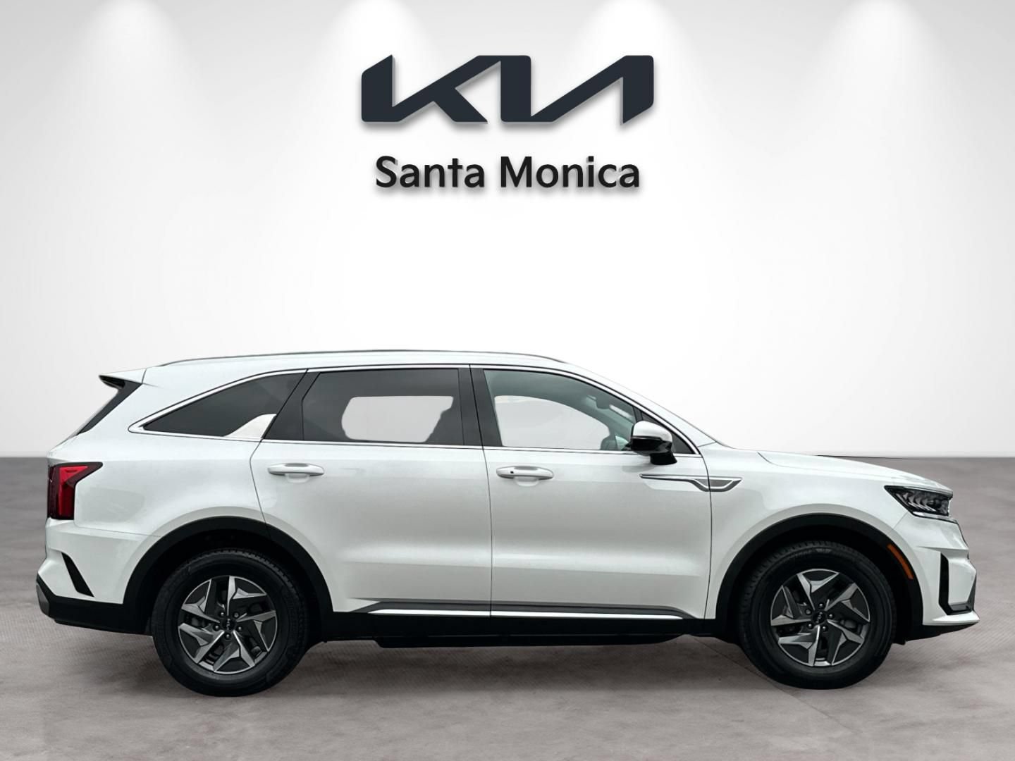 Certified 2023 Kia Sorento EX FWD image 8
