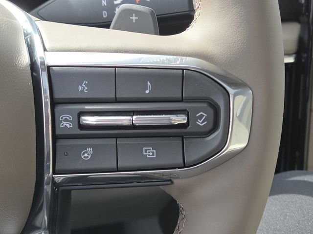 New 2026 GMC Yukon XL Denali w/ Denali Reserve Package image 16