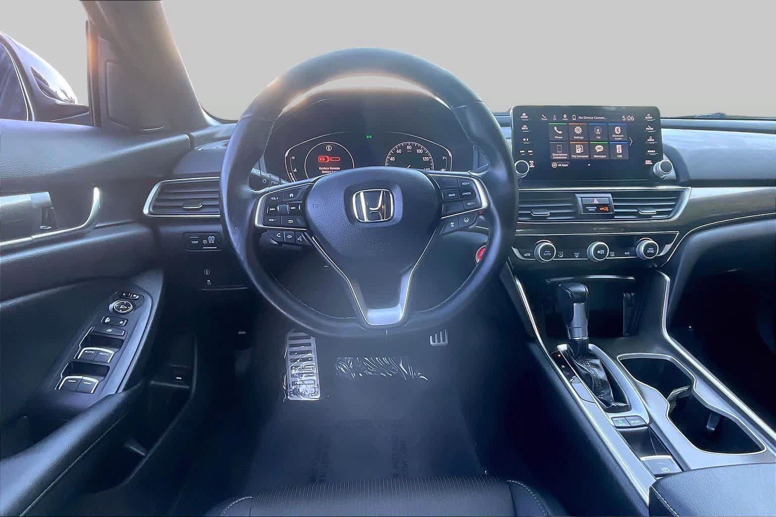 Used 2020 Honda Accord Sport image 5