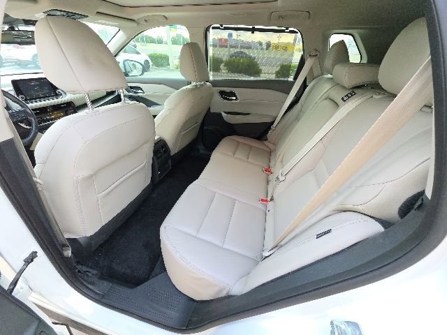 Used 2021 Nissan Rogue SL FWD image 24