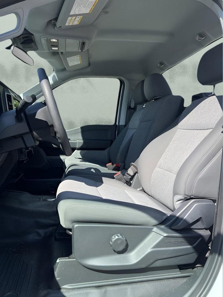 Used 2025 Ford F450 XL image 12