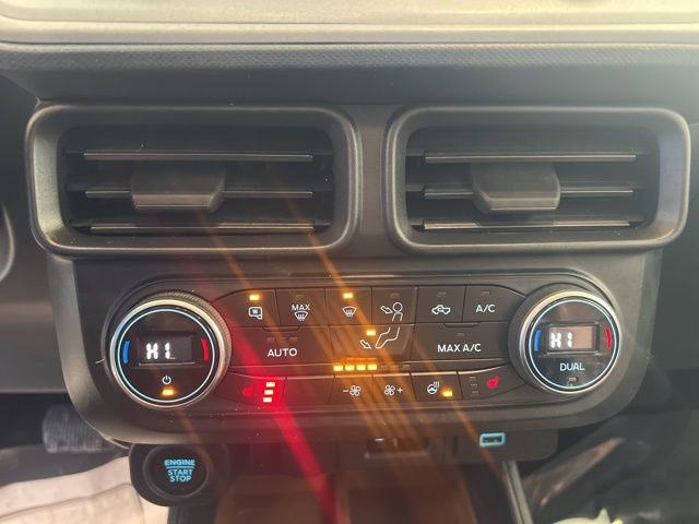 Used 2022 Ford Maverick Lariat w/ Lariat Luxury Package image 25