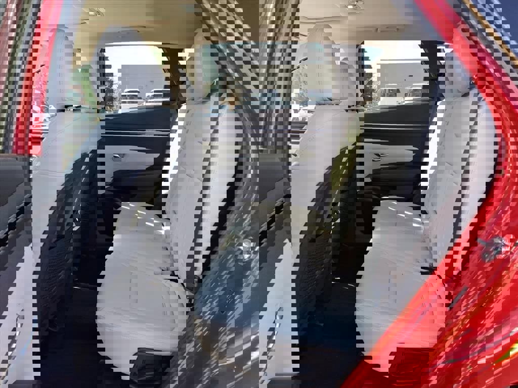 Used 2023 Hyundai Tucson SEL w/ Convenience Package image 5