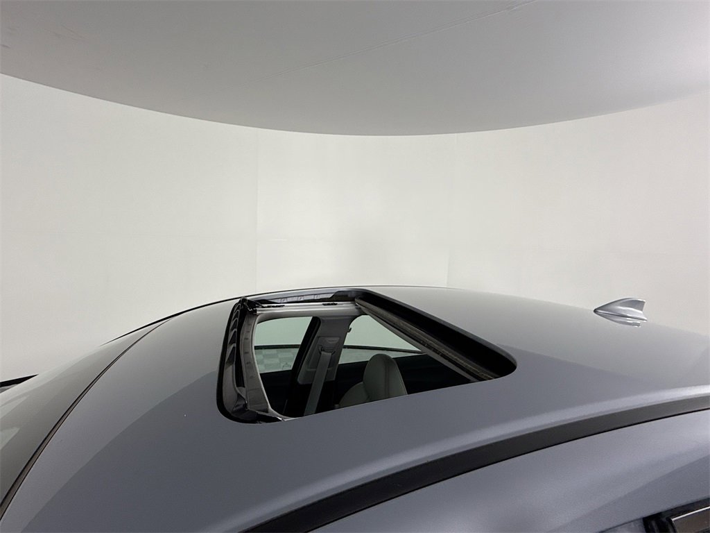 Used 2016 Acura TLX image 21